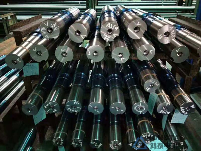 YB3-315S-4电机轴伸两端打孔、特殊法兰